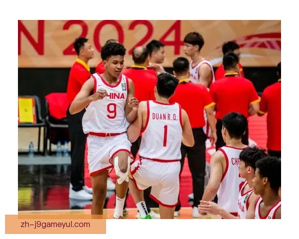 中国男篮第三节13-0攻势重回巅峰